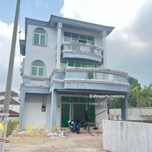 3-storey bungalow house taman desa palma 