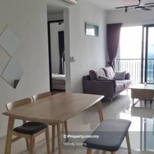 Cozy and actual unit! 5 mins walking distance to mall and mrt