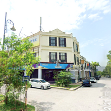 Fire Sale Alam Damai Corner Shop Lot  For Sale 