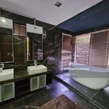 Limited Bungalow in Flora Murni
