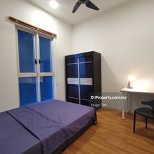Female Medium room Geo Residence near Sunway Uni, Monash, Taylor