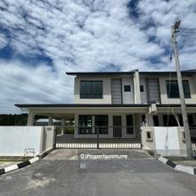 Landeh New double storey corner house
