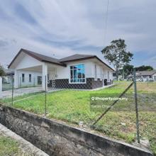 Freehold Corner Bungalow with Huge Land @ Mahkota Hills