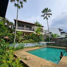 Balinese Style Semi-D With Private Pool Pavilion