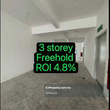 2 adjoining shop Garden Shoppe Subang jaya