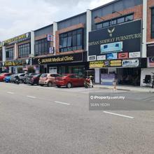 68 Avenue Gelang Patah / Pusat Komersial Suria 3 Storey Shop rent