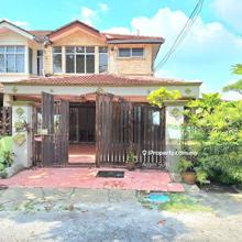 Corner Lot Double Storey Ukay Bistari, Ampang. 