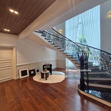 Very Limited Renovated Corner, Walking distance to Waterfront, Arkadia
