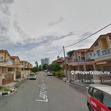 Terrace house for Sale