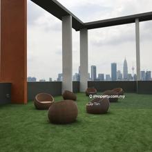 Fully furnished & side by side carpark