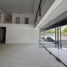 6 Storeys newly renovated Enbloc Shop Office for rent in TRX 