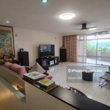 Huge duplex spacious! 1800sf and well maintained