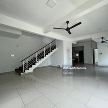 Luxury Living Redefined: Kinrara Kingsgate 3 Sty Superlink Homes