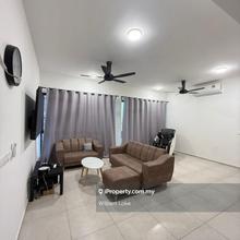 Edgewood Residence 3r2b Partly Furnished