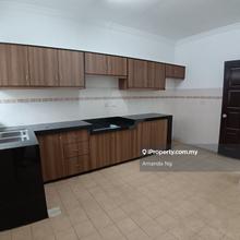 Bu 6 bandar utama 2.5 storey facing T junction house for rent