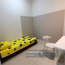 Partition small bedroom for rent ( female only )