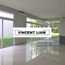 3 storey Zero lot bungalow (Corner unit)