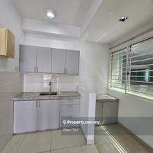 Zenith Residences Condo, 990sf, 3r2b, Partly, 1cp, Kelana Jaya, LRT,PJ