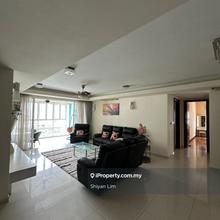 Renovated unit. Rare 2500 sqft