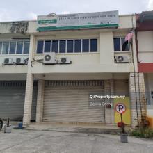 1.5 Storey Link Factory For Sale at Jalan Industri Usj 1 Subang Mewah