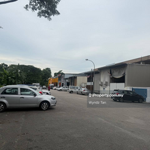 Taman Mount Austin 1.5 Storey Terrace Factory For Sale