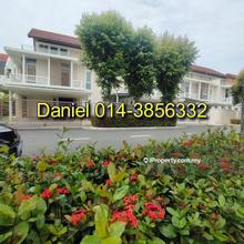 Semi-D house for Rent