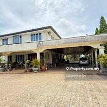 Huge land size Hui Sing Bungalow