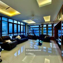 Cheap! Penthouse Unit Tip Top Condition Unblocked View Big Balcony