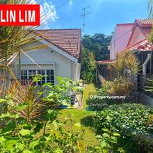 Single Storey Semi Detached ; Affluent Neighborhood ; Quiet 
