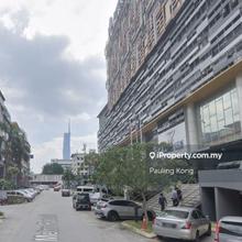 Limited Corner Unit, Walking Distance to LRT