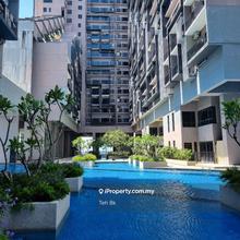Malacca Luxurious sea-front service condominium