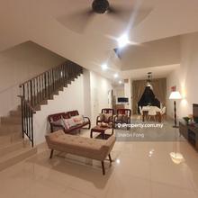 Setia Tropika 3 bedrooms Fully Furnish For Rent 3.9k
