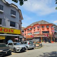 Ground Floor Shop for Rent, Sungai Long, Facing Main Road & Market.