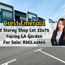 Crest Emerald, 3 Storey Shop Lot 22x75, Facing La Garden, Intermediate