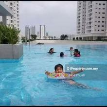 Maxim Citylights Low floor spacious comfortable stay for home buyer