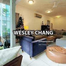 Unique low rise unit feels like terrace house with private big garden