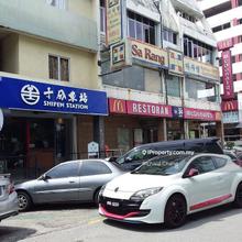 Shop With High Visibility Facing Main Road