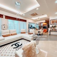 Fully renovated corner 2.5 storey semi d cluster ampang