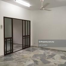 Terrace house for Sale