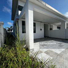 Single storey Terrace End lot/Taman Mengkibol