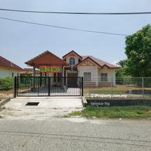 Corner 1.5 Storey Bungalow