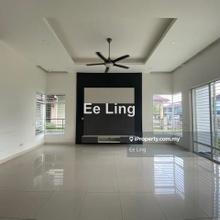 Puchong bandar puteri 12 bungalow for rent,breezy air,9500 sqft