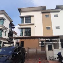 Semi-D house for Sale