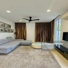 Emerald Bay - 3 Storey Semi Detached Villa ( Rm 9,500 )