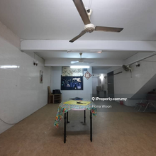 Shop-office for Sale