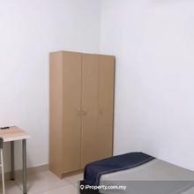 You Residence Walk 5-7 Min To MRT Included Utilities Cheras Selangor