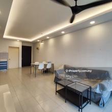 Condo at Koi Kinrara for Sale: