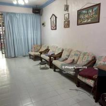 Johor Jaya Jalan Teratai 1 Storey House