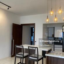 Queens Residence Fully Furnished Seafront 1639 Sqft Condo For Rent