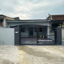 Single Storey End Lot At Jalan Camar